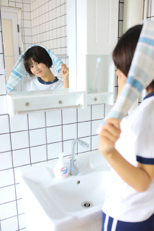 巨胸喷奶水视频WWW网